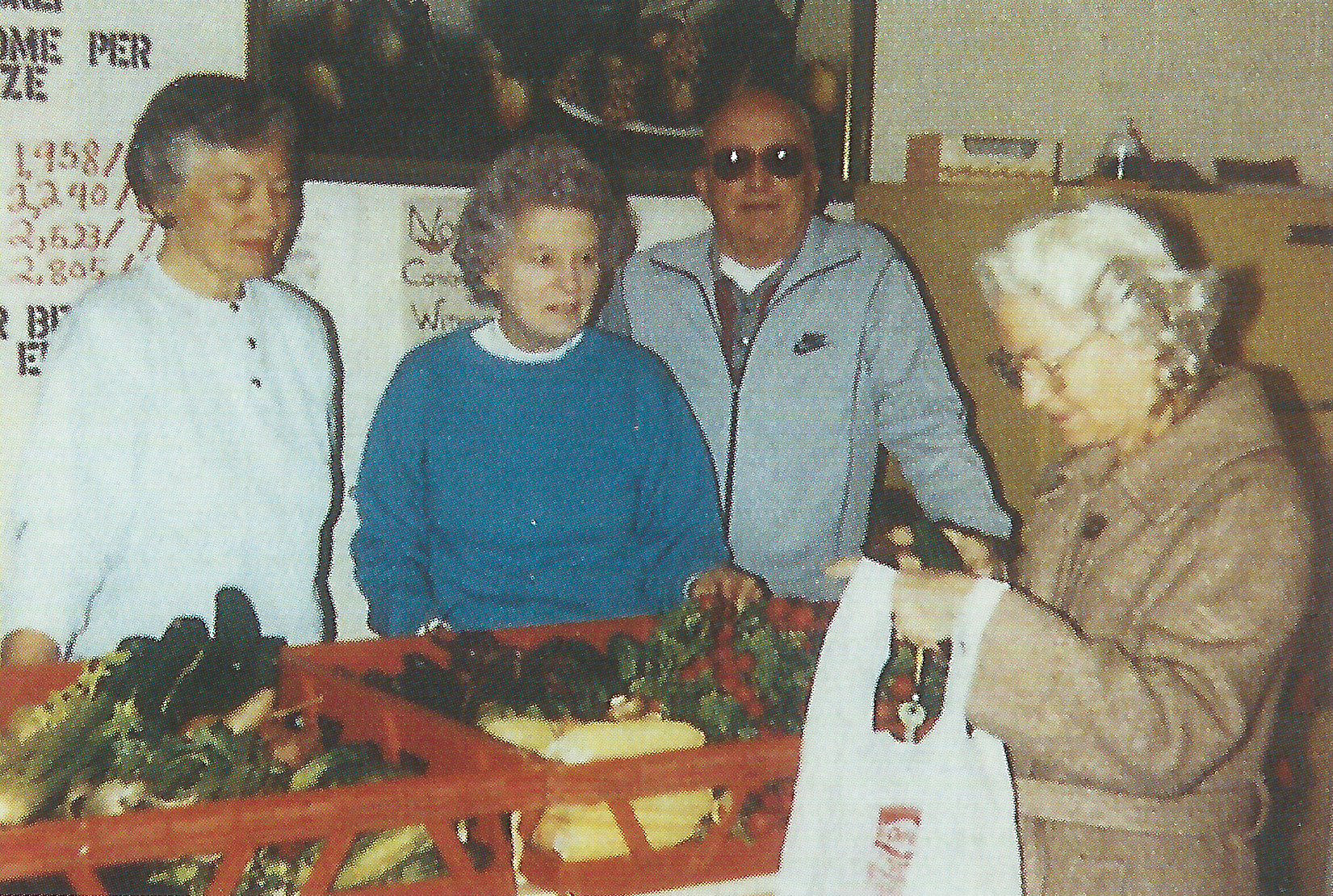 Care__Share_1991